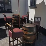 Balreask Bar, Restaurant & Guest *