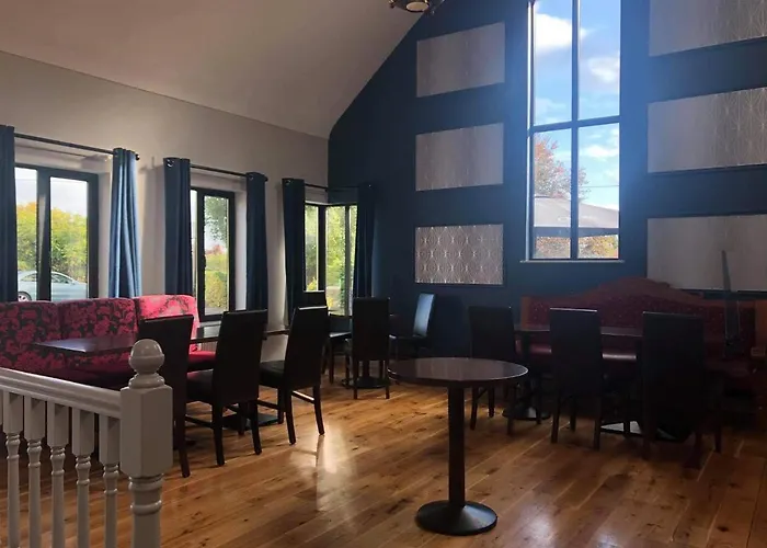 Отель Balreask Bar, Restaurant & Guest Accommodation *