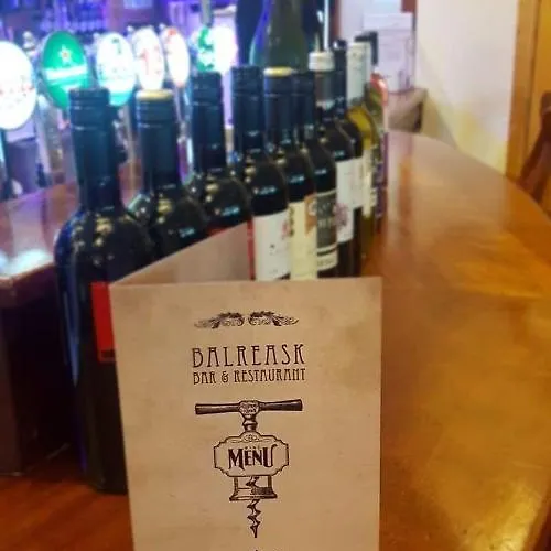 Balreask Bar, Restaurant & Guest מלון *